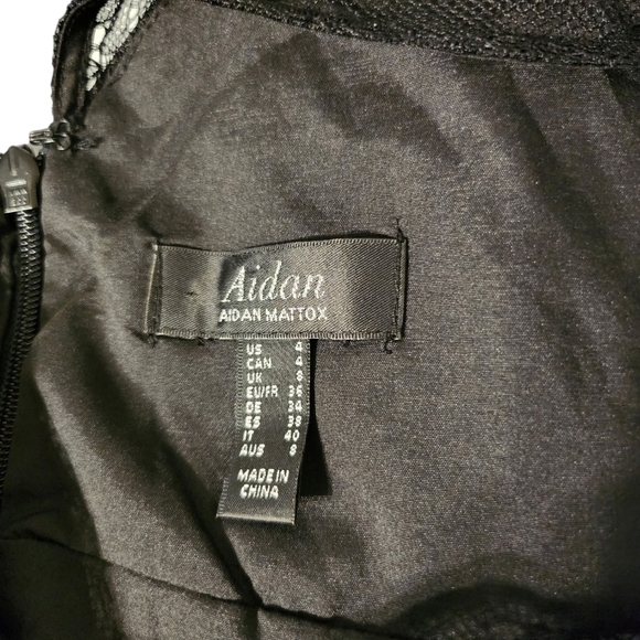 Aidan Mattox Maxi Long Sleeves Lace Bodice Evening Dress w/Slit Size 4 Black NWT - Picture 4 of 16